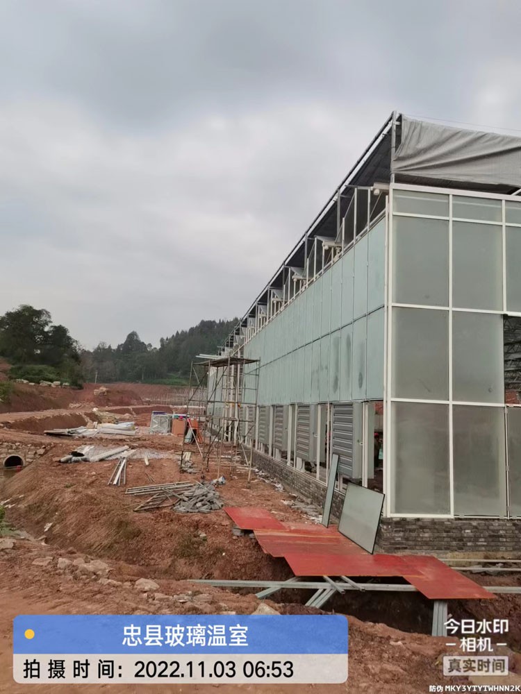 Greenhouse Analysis of the Main Building of Ecological Greenhouse Restaurant Greenhouse Analysis of the Main Building of Ecological Greenhouse Restaurant